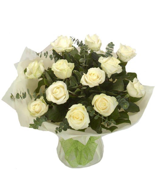 12 White Roses